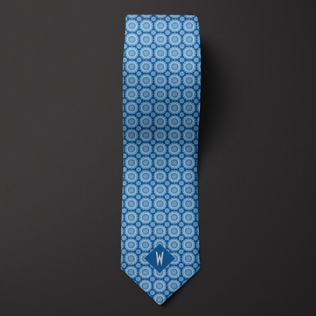 Cravate Monogramme Mandala Bleu Denim (Créateur téléchargé)