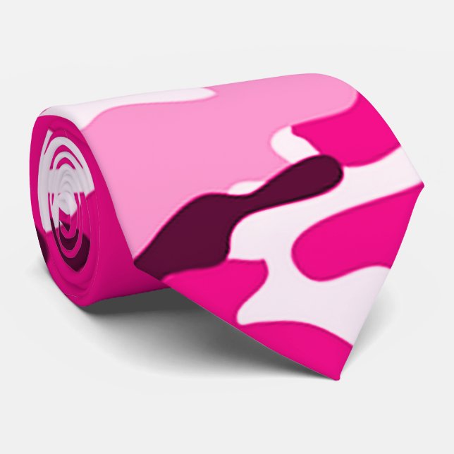 Cravate Motif de camouflage rose (Roulé)