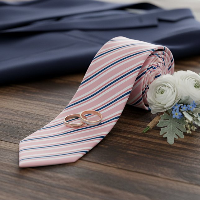 Cravate Motif de rayures rose pâle bleu marine chic (Créateur téléchargé)