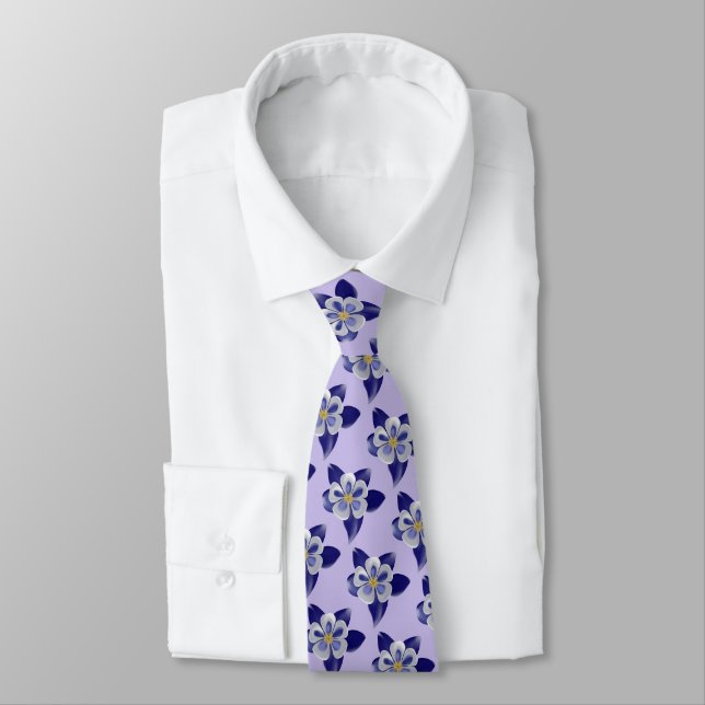 Cravate Motif Floral Colonne Bleue sur Lavande (Attaché)
