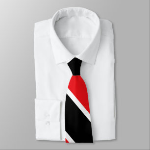 Cravate noire et blanche rouge de rayure