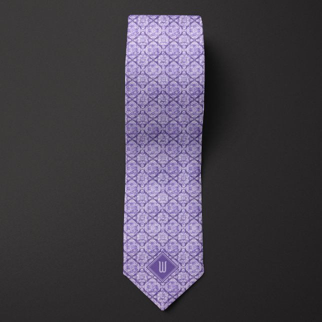 Cravate Pastel Purple Floral Inspiré Monogramme (Créateur téléchargé)