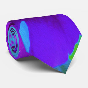 Cravate Pivoine violette lunatique avec beau feuillage