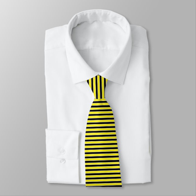 Cravate Rayures jaunes et noires et blanches (Attaché)