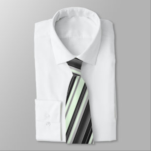 Cravate Rayures noires et grises sur le cadeau vert en bon