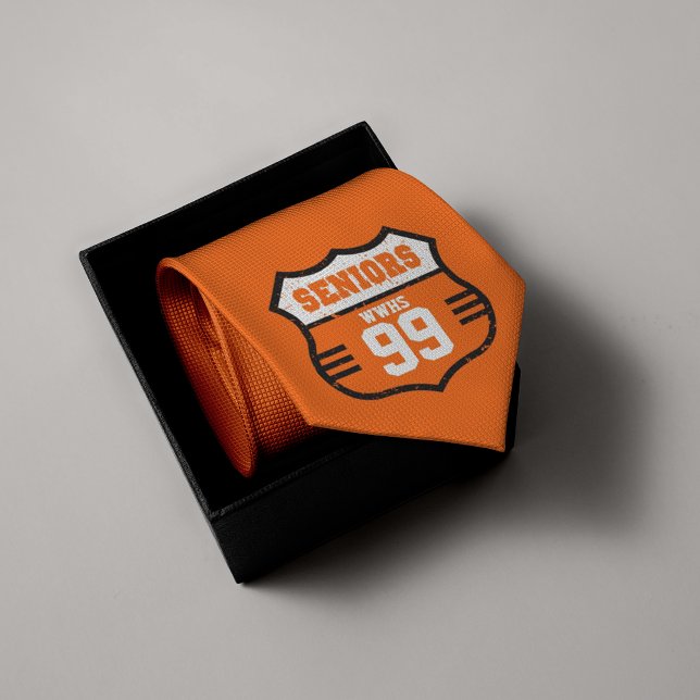 Cravate Symbole de la route Orange Distressed Seniors (Créateur téléchargé)