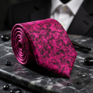Cravate Texture Fuchsia Audacieux pour un Style Inébranlab