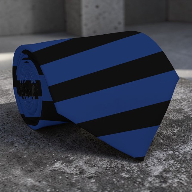 Cravate Tie à motif rayures noires et bleues (Créateur téléchargé)