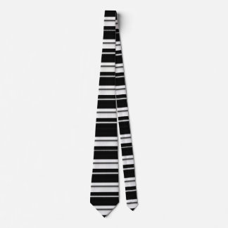 Cravate Tie à rayure noire – Accessoire moderne audacieux
