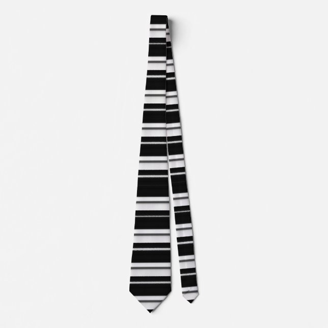Cravate Tie à rayure noire – Accessoire moderne audacieux (Devant)