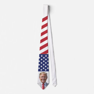 CRAVATE TRUMP - CAMPAGNE ÉLECTORALE PRODUITS ET AR