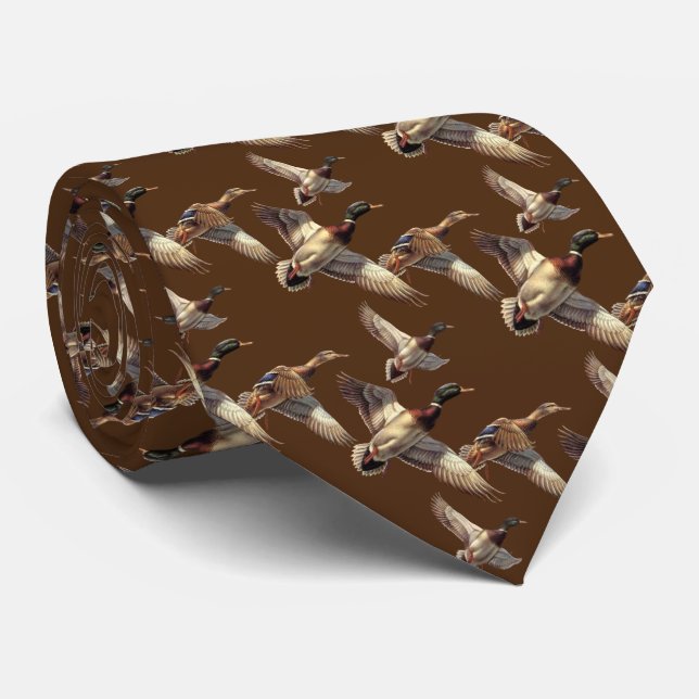 Cravate Vol de canards-colverts sur Brown (Roulé)
