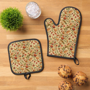 Craving Croissants  Oven Mitt & Pot Holder Set
