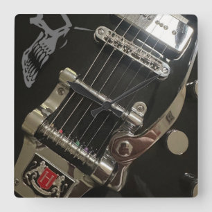 Crawdad guitar clock