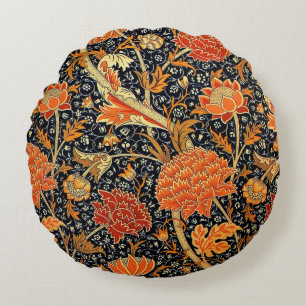 Cray, a beautiful William Morris vintage design Round Pillow