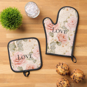 Cream Blush Pink Roses Floral   Oven Mitt & Pot Holder Set