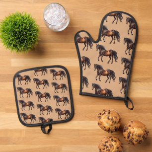 Cream Brown Southwest Horse Cowboy Cowgirl Oven Mitt & Pot Holder Set