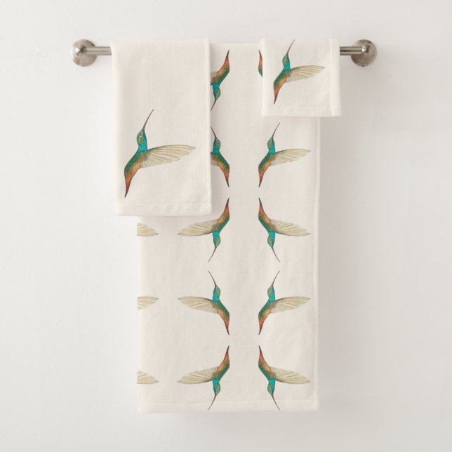 Cream Hummingbird Bath Towel Set (Insitu)