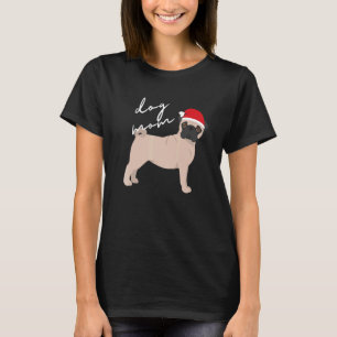 Cream Pug Dog Mom Christmas T-Shirt