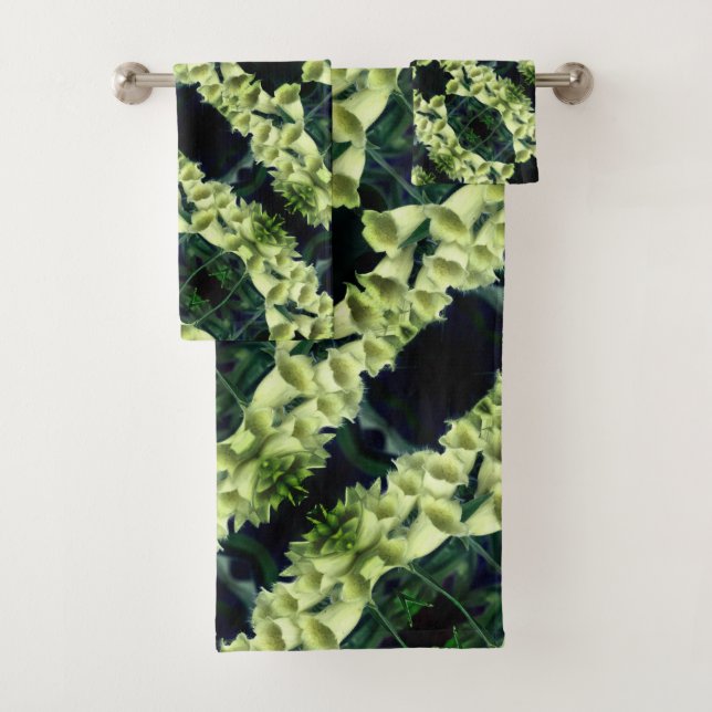 Creamy Foxglove Flower Abstract Pattern   Bath Towel Set (Insitu)