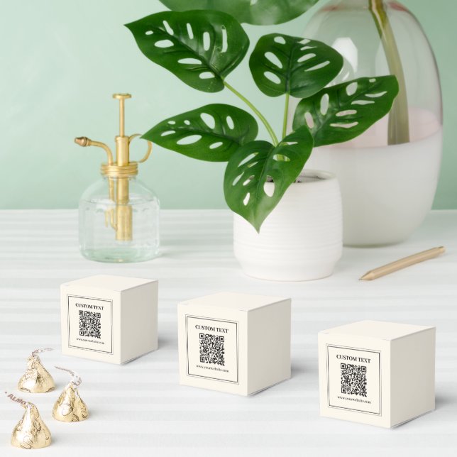 Create a Scannable QR code | Black & White Favor Box (Multiple)