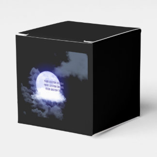 Create Your Own Custom Personalized Favor Box