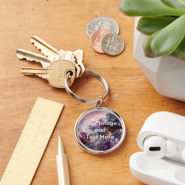 Create your own keychain (Desk)