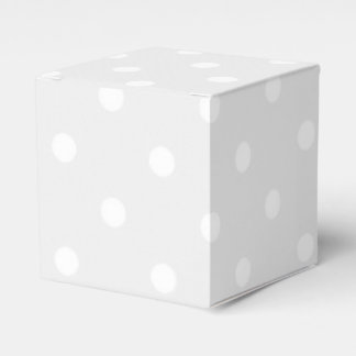 Create Your Own Personalized Favor Box