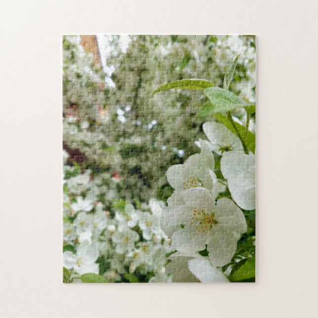 Creative white flower tree photo jigsaw puzzle (Vertical)