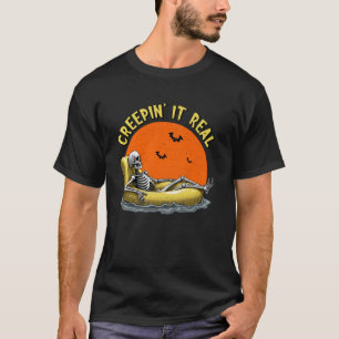 Creepin It Real Funny Halloween Skeleton Relaxing T-Shirt