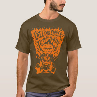 Creeping Closer to Halloween Scary Pumpkin Head T-Shirt