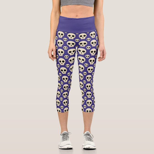 Creepy Cute Kawaii Goth Skull Pattern Capri Leggings (Front)
