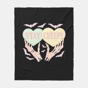 Creepy – Skeleton Hand Holding Hearts Sweet And Sp Fleece Blanket