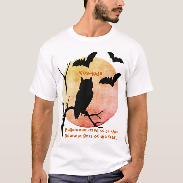 Creepy Thoughts Halloween Owl & Bats T-Shirt (Front)