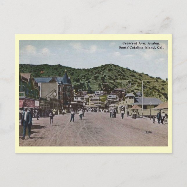 Crescent Ave, Avalon, Catalina Island Vintage Postcard (Front)