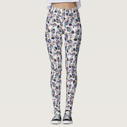 Crisp Floral Bouquet Leggings