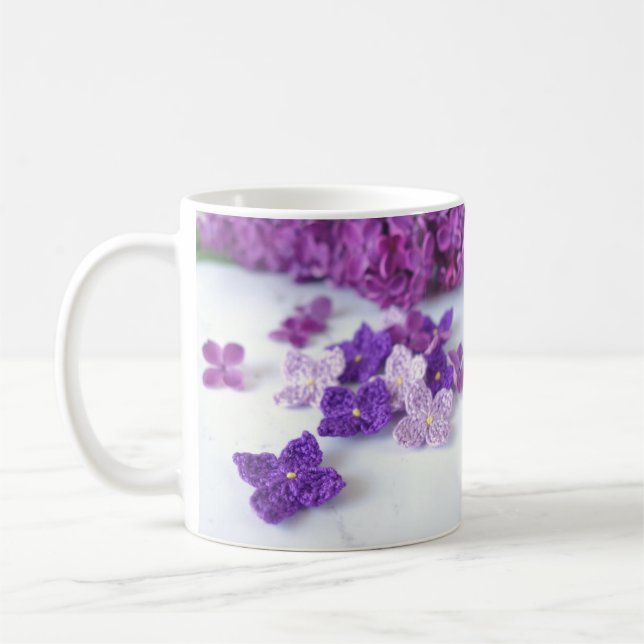Crochet Lilac Fleurs Café Mug (Gauche)