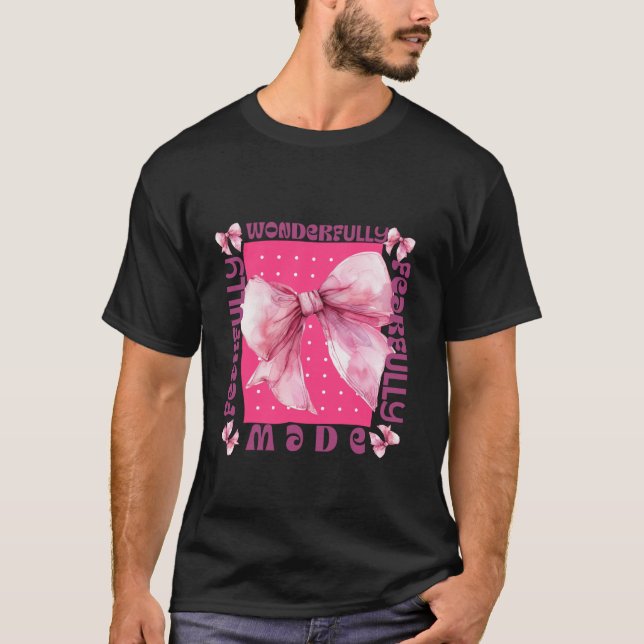 Crochet Pink Bow Bible Verse Jesus Coquette Christ T-Shirt (Front)