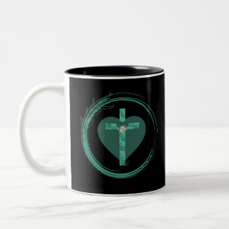 Croix avec coeur Cercle Emerald Mug vert
