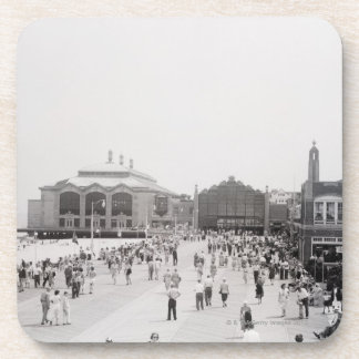 Crowds Coaster