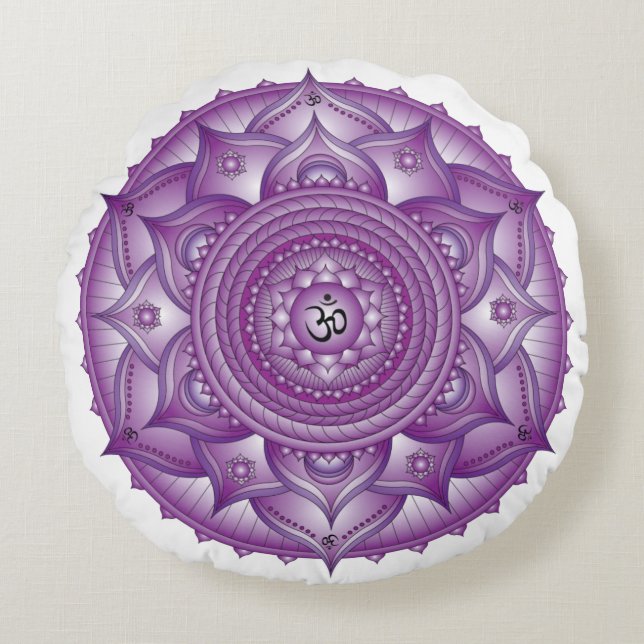 Crown Chakra Purple Mandala Round Pillow (Front)