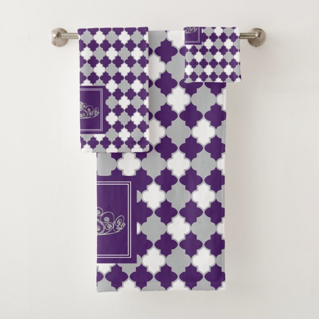 Crown with Plum Purple, Grey and White Quatrefoil Bath Towel Set (Insitu)