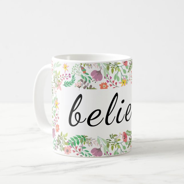 Croyez la tasse florale (Devant gauche)