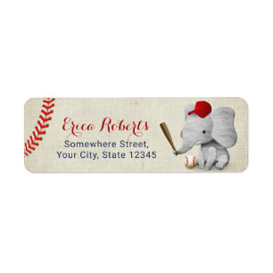 Cru mignon de garçon d'éléphant de base-ball