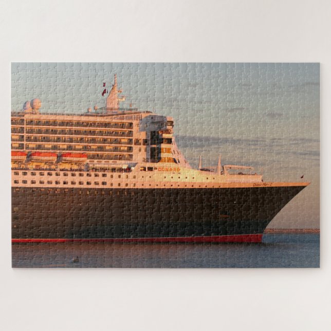 Cruise Ship 2: Queen Mary 2 early morning Jigsaw Puzzle (Horizontal)