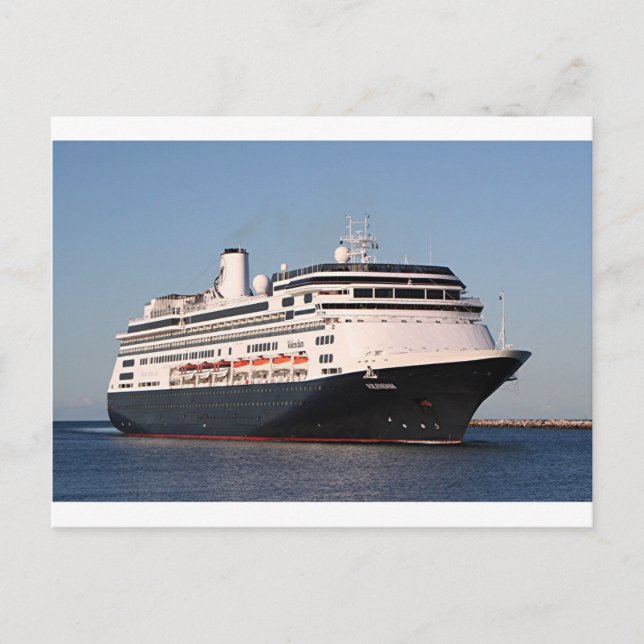 Cruise ship 7 postcard (Front)