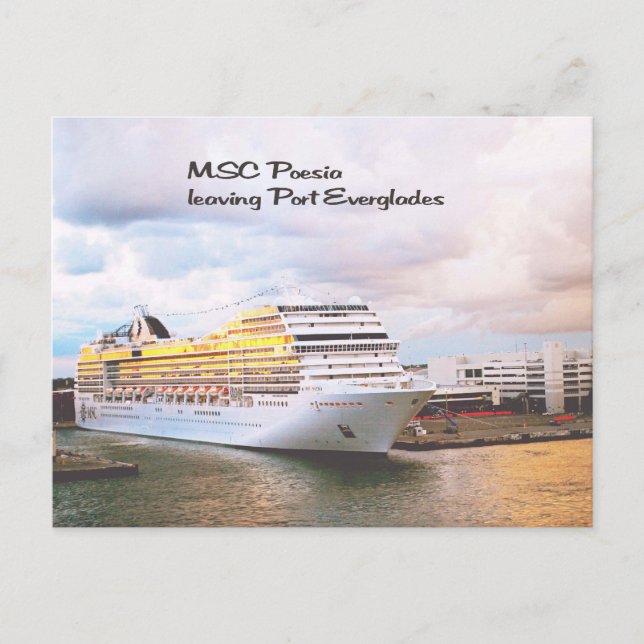 Cruise ship in port postcard (Front)