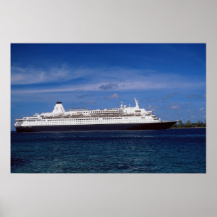 Cruise ship, Nassau, Bahamas Poster