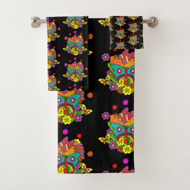 Crystal Tipps and Alistair Bath Towel Set (Insitu)