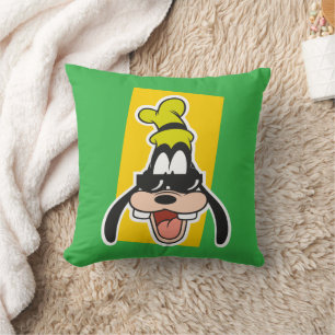 CSEU499012.ai Throw Pillow